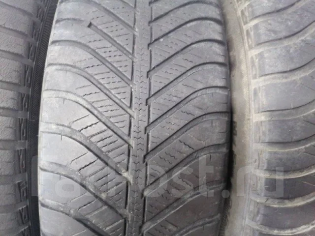 Goodyear Vector 4Seasons
