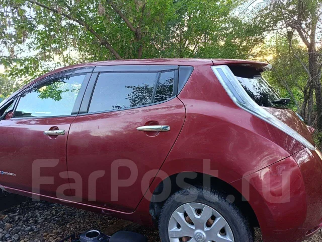 Nissan Leaf ����