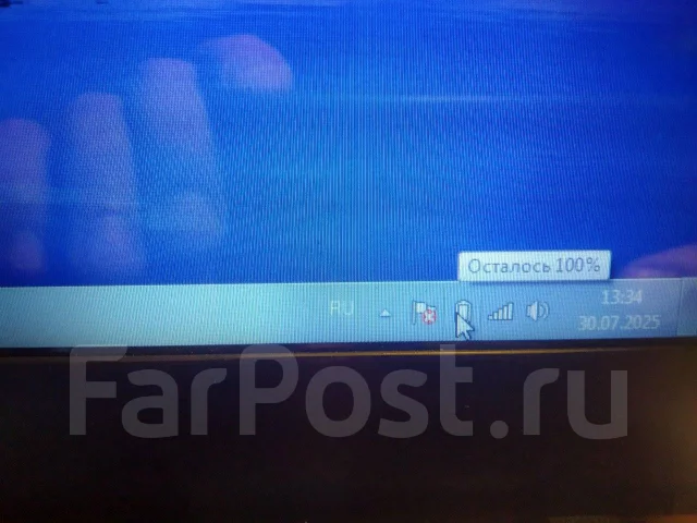 Samsung 300V4A. 14", 2,1����, ��� 3072 ��, ���� 320���, WiFi: 1, Bluetooth: 1, ����������� �� 4��. ����