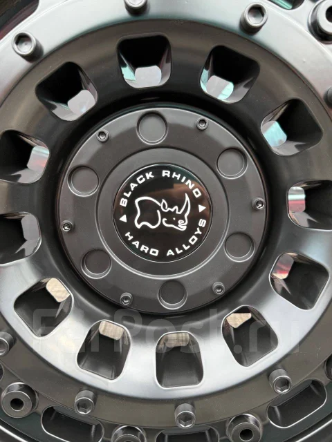 MLJ Black Rhino Guard. 8.0x16", 6x139.7, ET-20, �� 110,1���. ����