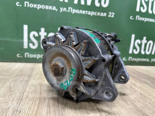 ��������� Nissan RD28 UY32 231001P001 ����