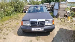 Mercedes-Benz E-Class. �������, ������, 2.5 (100��.�.), ������, 300 000����. �� ����