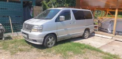 Nissan Elgrand. �������, 4wd, ������ ����