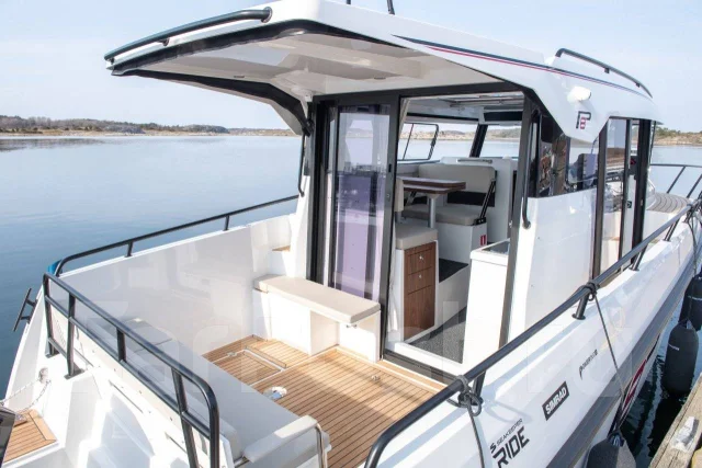 Finnmaster. ����� 8,4��., ��������� ��� ���������, 300��.�., ������. ��� ����� �� ������������ ����