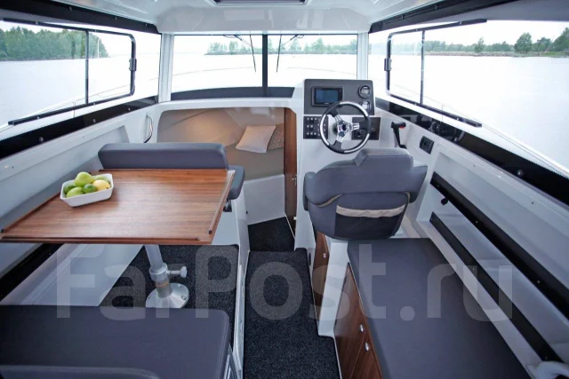 Finnmaster. ����� 7,2��., ��������� ��� ���������, 200��.�., ������. ��� ����� �� ������������ ����