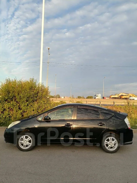 Toyota Prius. �������, ��������, 1.5 (76��.�.), ������, 300 000����. �� ����