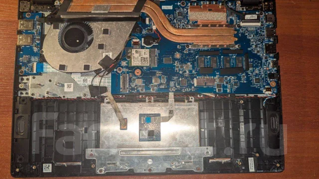 MSI Modern 14 C12M. 14", 1,3����, ���� 512���, WiFi: 1, Bluetooth: 1 ����