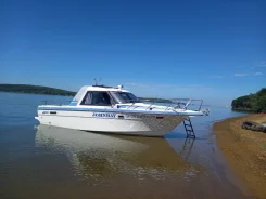 Nissan Suncruise. 1997 ���, ����� 7,8��., ��������� ������������, 200��.�., ������ ����
