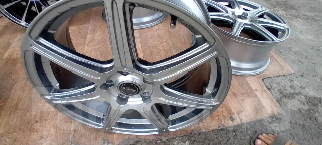 Smart. 7.5x18", 5x114.3, ET53 ����