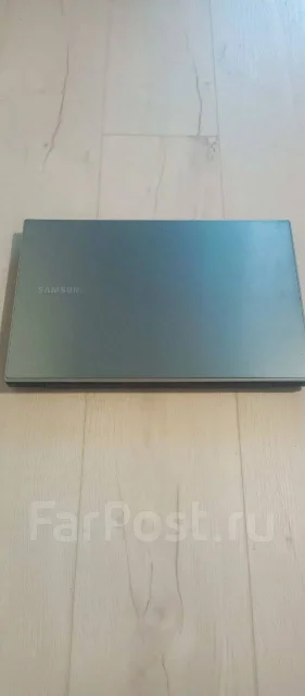 Samsung 300V5A-S0V. 15.6", WiFi: 1 ����