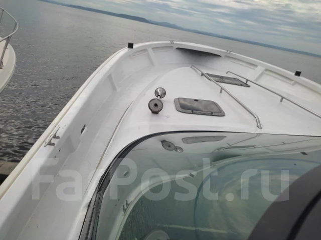 Searay. 2000 ���, ����� 10��., ��������� ������������, 500��.�., ������ ����