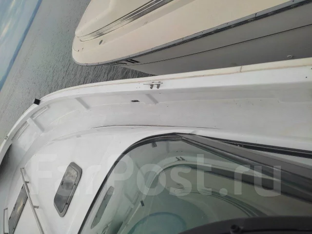 Searay. 2000 ���, ����� 10��., ��������� ������������, 500��.�., ������ ����
