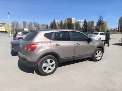 Nissan Qashqai. ��������, 4wd, 2.0, ������, 215 596����. �� ����