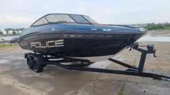 Yamaha. 2005 ���, ����� 6��., ��������� ������������, 210��.�., ������ ����