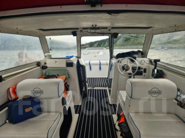 Nissan Suncat. 1990 ���, ����� 7,7��., ��������� ���������, 250��.�., ������ ����