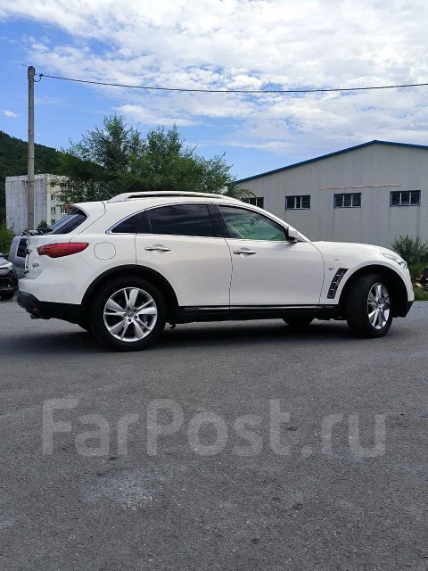 Infiniti QX70. �������, 4wd, 3.7 (333��.�.), ������, 186����. �� ����