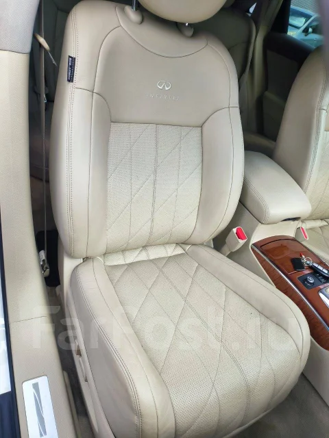 Infiniti QX70. �������, 4wd, 3.7 (333��.�.), ������, 186����. �� ����