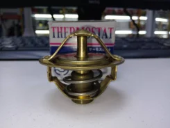 ��������� TAMA W52E-82A Toyota Hilux RN25 12R W52E-82A ����