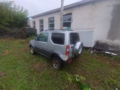 Suzuki Jimny ����