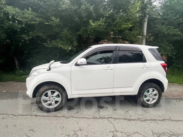 Toyota Rush. �������, 4wd, 0.1 (109��.�.), ������, 250 000����. �� ����