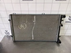 �������� �������� VW Golf 4 Bora 97-05 1J0121253AD VW Golf 4 Bora 97-05 1J0121253AD ����