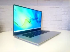 Huawei. WiFi: 1, Bluetooth: 1, ����������� �� 3��. ����