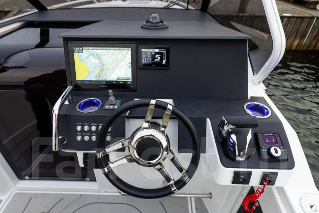 Quarken. ����� 8,35��., ��������� ��� ���������, 300��.�., ������. ��� ����� �� ������������ ����