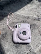 Fujifilm Instax Mini 11 ����