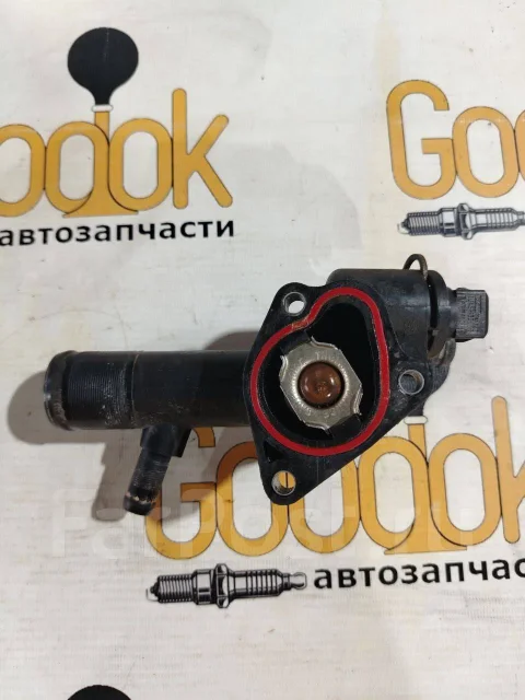 ������ ���������� Renault Duster 8200954288 ����
