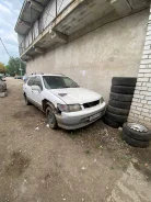 Nissan R'nessa ����