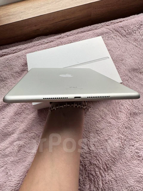 Apple iPad 9. ������ 64 �� ����