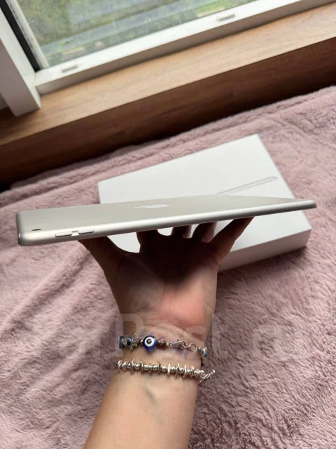 Apple iPad 9. ������ 64 �� ����