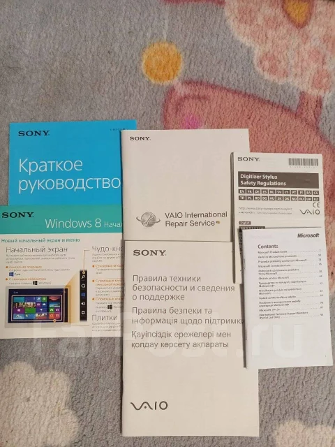Sony VAIO. 11.6", ��� 4 ��, ���� 128���, WiFi: 1, Bluetooth: 1, ����������� �� 6��. ����