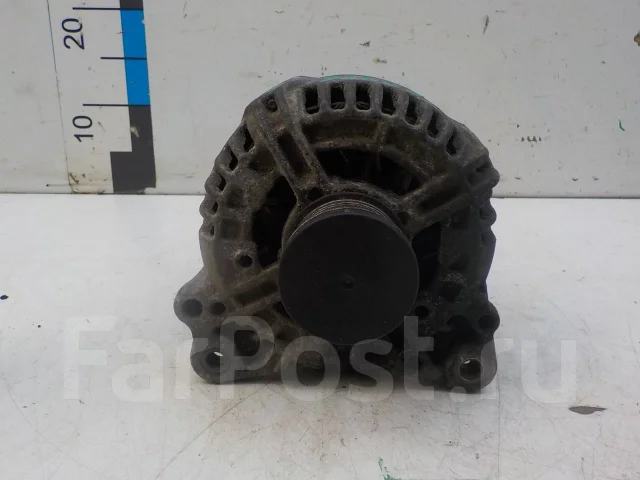 ��������� Skoda Yeti 2009- 03F903023D ����