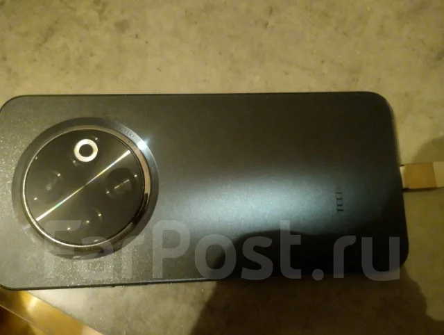 Tecno Spark 30. �/�, 128 ��, ����������� ����