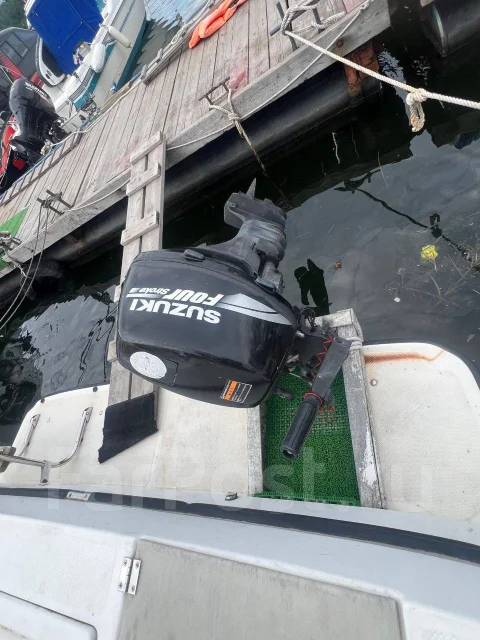 Bayliner. 1992 ���, ����� 7��., ��������� ������������, 230��.�., ������ ����