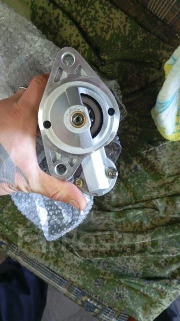 ������ ������� �15 A15 Nissan 23300H6904 ����