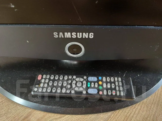 Samsung. LCD (��) ����