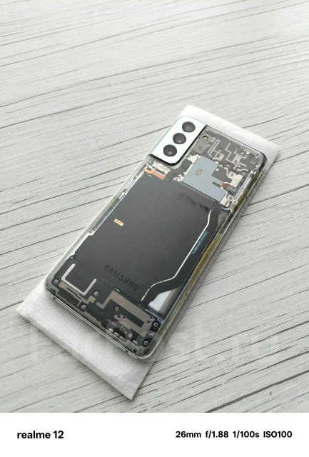 Samsung Galaxy S21+ 5G. �/�, 8 ��, ���������, 5G, Dual-SIM, NFC ����