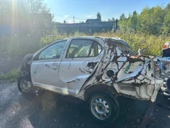 Toyota Platz. SCP11, 1NZFE ����