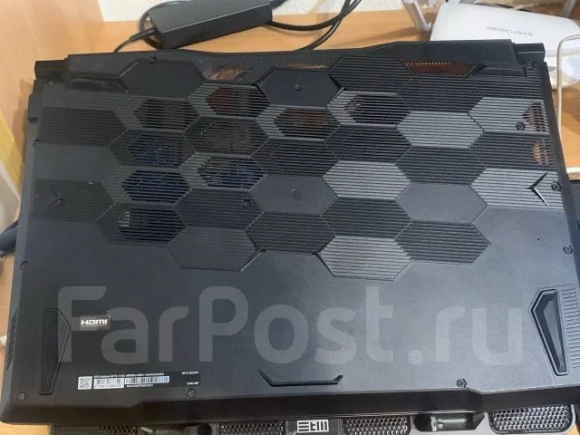 MSI Katana GF76 11UC. 17.3", 2,7����, ��� 8 ��, ���� 512���, WiFi: 1, Bluetooth: 1, ����������� �� 8��. ����