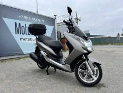 Yamaha Majesty