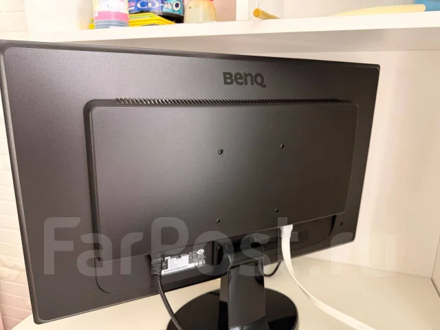 BenQ. 15", ���������� �� (LCD, LED, QLED) ����