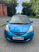 Honda Fit. �������, ��������, 1.3 (100��.�.), ������, 200 000����. �� ����