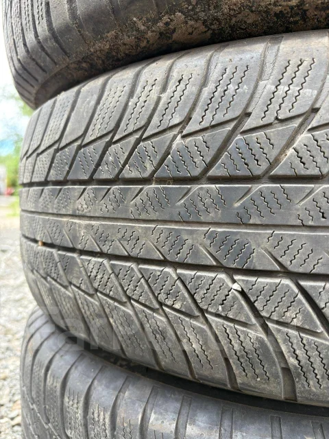Bridgestone Blizzak LM-001. ������, ��� �����, �/�, ����� 35 % ����