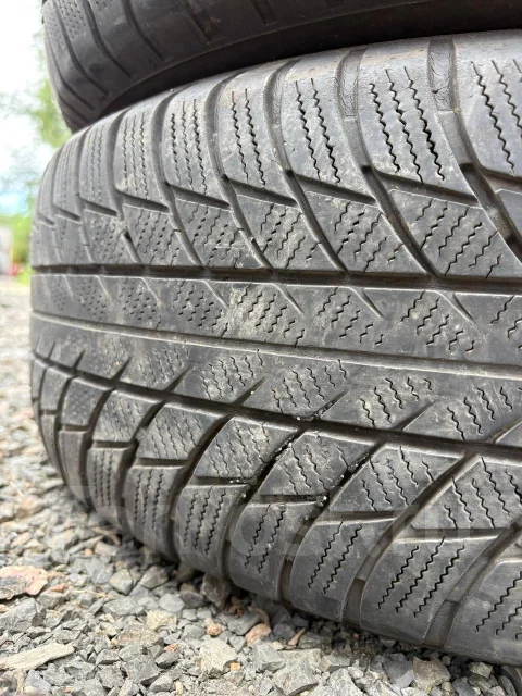Bridgestone Blizzak LM-001. ������, ��� �����, �/�, ����� 35 % ����