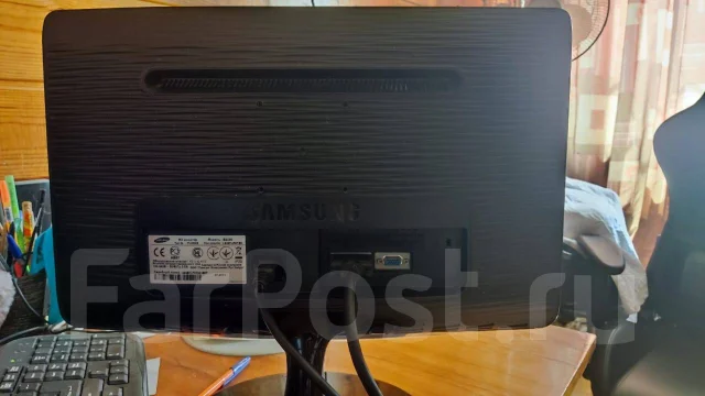 Samsung. 20", ���������� �� (LCD, LED, QLED) ����