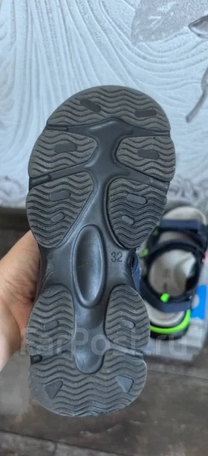 ��������. 32 ����