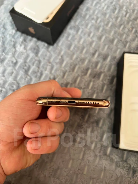Apple iPhone 11 Pro Max. �/�, 256 ��, �������, 4G LTE ����
