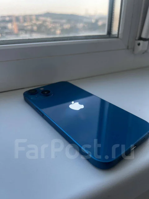 Apple iPhone 13. �/�, 256 ��, �����, 3G, 4G LTE, ���������� ����